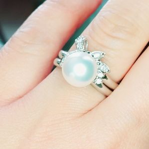 Pearl ring